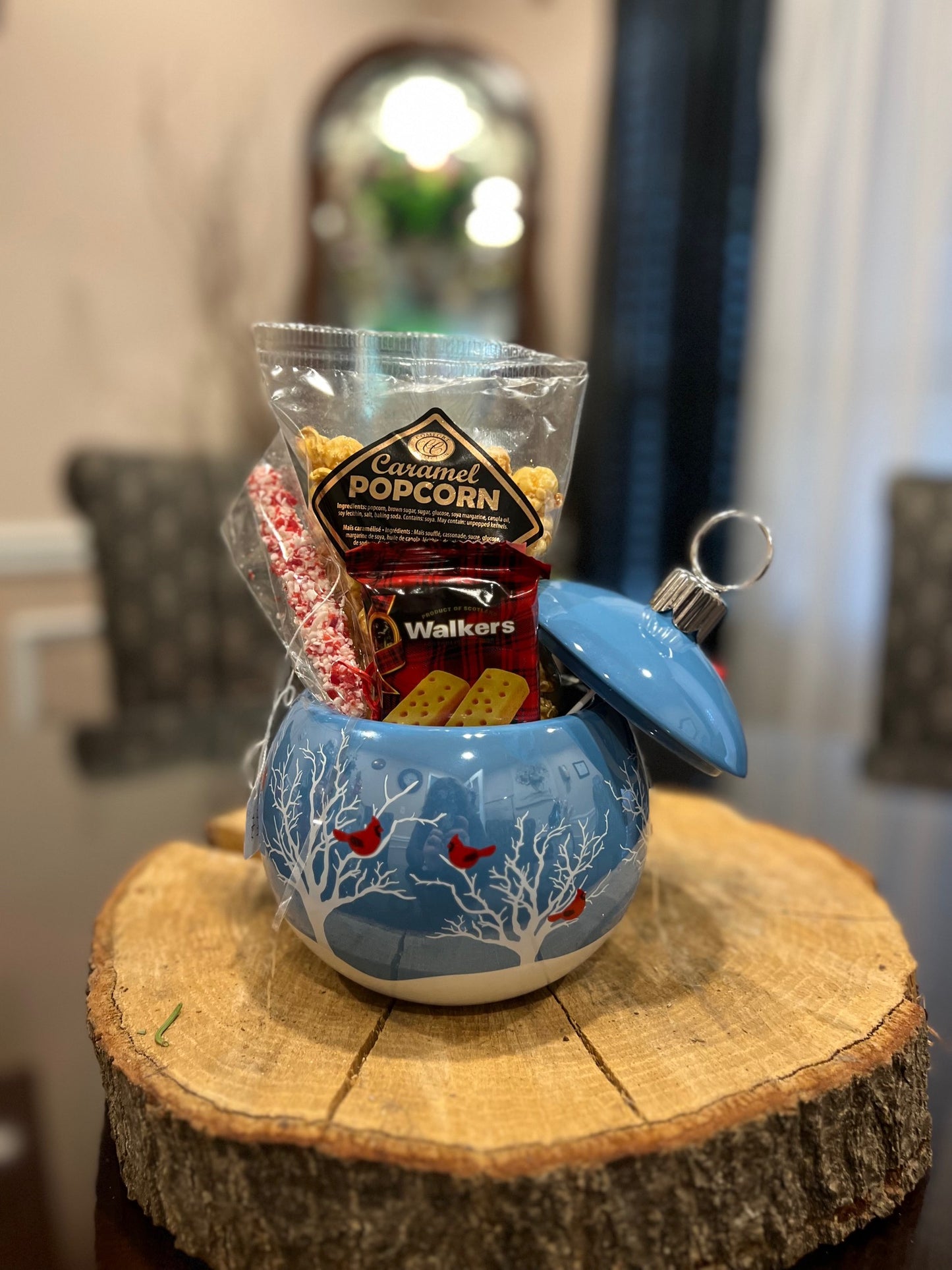 Cardinals in the Snow Ornament & Gift Set