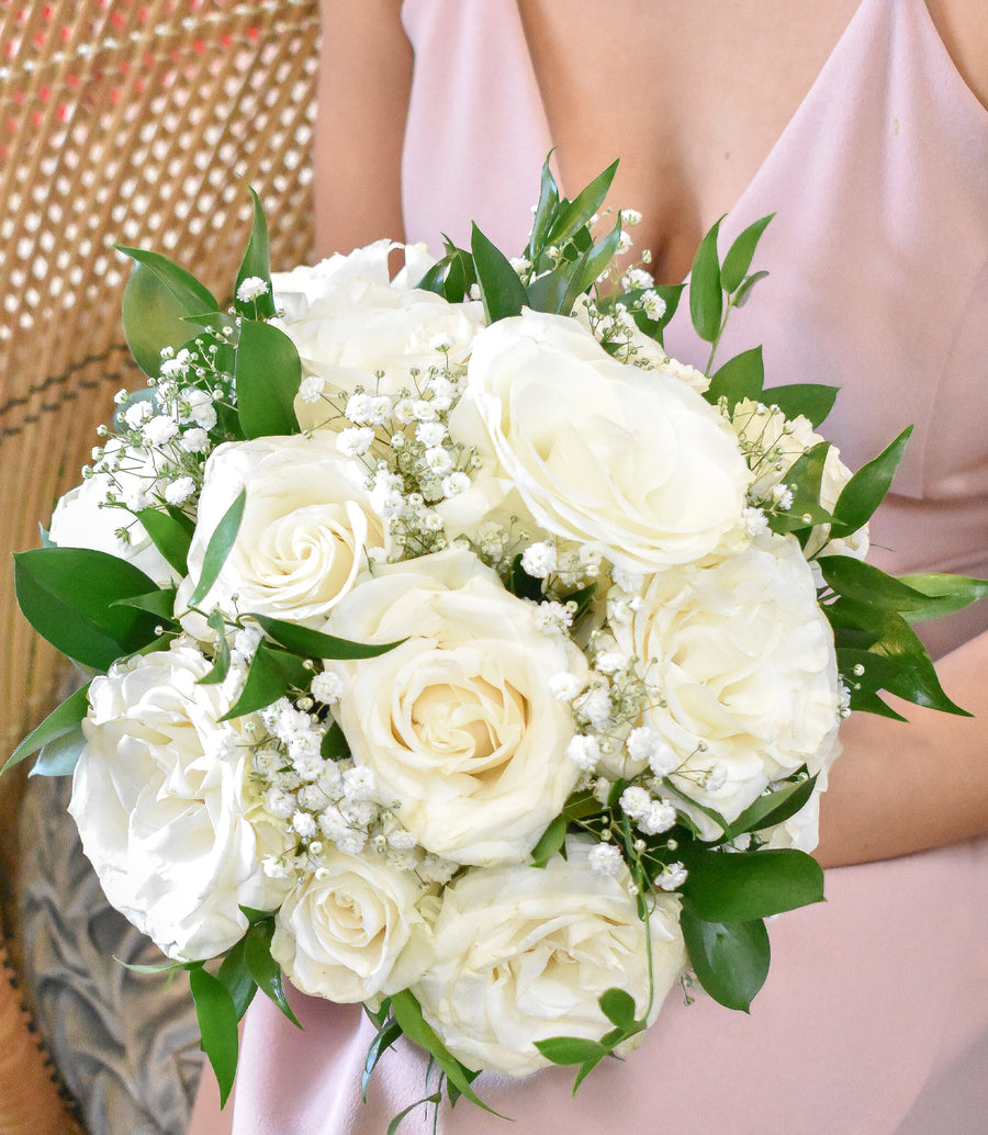 Prom BVP8 - 12 Rose Bouquet with Babies Breath (pick up only) - Send to  Warrington, PA Today!